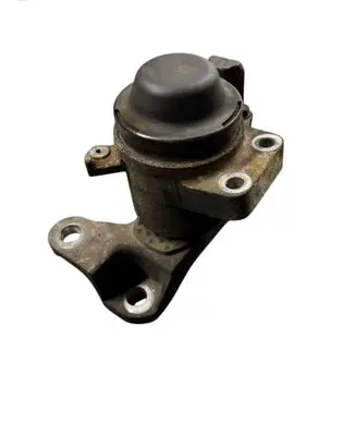 Mazda CX-7 Engine mount bracket