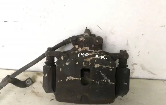 Hyundai i40 Front brake caliper