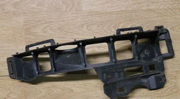 Opel Zafira B Rear bumper mounting bracket 13125043