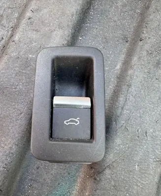 Audi A4 S4 B9 8W Tailgate/boot open switch button 4W0959831A 23103A 87285PR