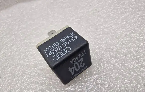 Audi A8 S8 D2 4D Other relay 431951253H