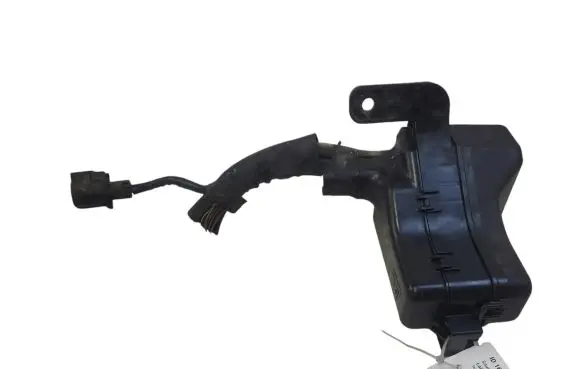 Toyota Corolla Verso E121 Fuse module