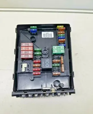 Audi A3 S3 8P Fuse module 1K0937125A nr6153