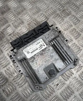 Nissan X-Trail T32 Engine control unit/module 237104BE1A 12640843 1033885