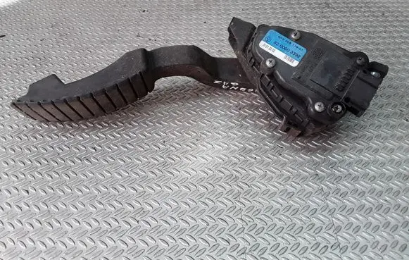 Renault Laguna II Accelerator throttle pedal 8200003392