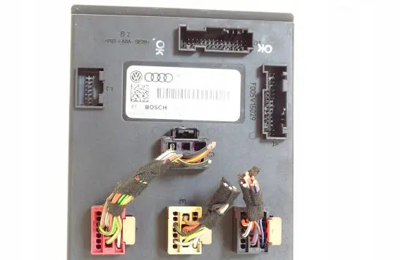 Audi A8 S8 D4 4H Comfort/convenience module 4H0907063EB