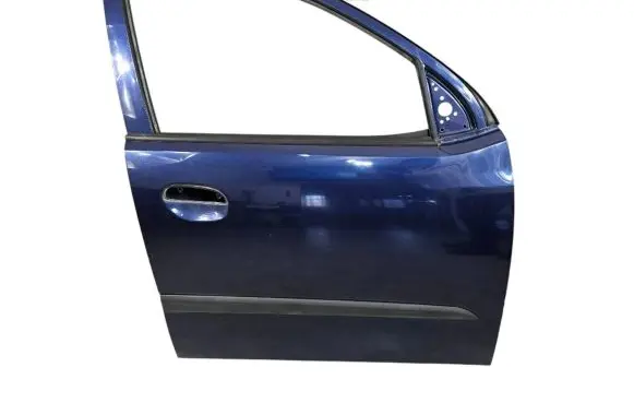 Hyundai i10 Front door