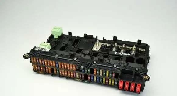 BMW X5 E53 Fuse box set 8380409