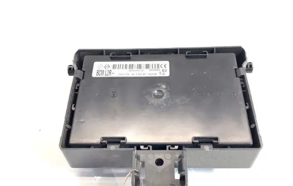 Renault Clio III Other control units/modules 8200343732