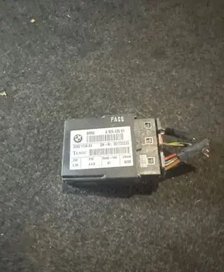 BMW 3 E90 E91 Seat control module 692643501 6926435 00401154A3