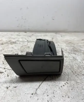 BMW X3 E83 Cup holder 1216388