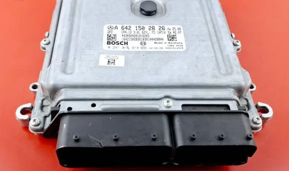 Mercedes-Benz E W211 Engine control unit/module A6421502826