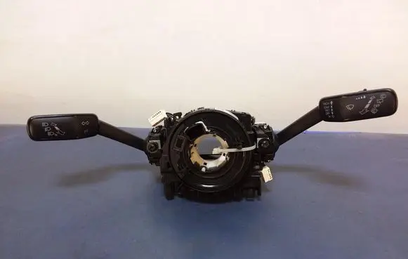 Seat Leon (5F) Other switches/knobs/shifts 5Q0953507AA