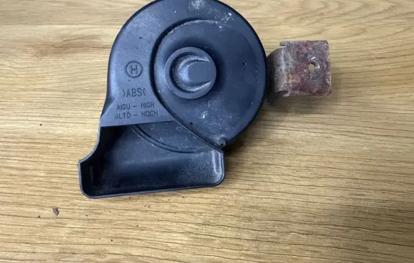Volvo S80 Horn signal 0055307