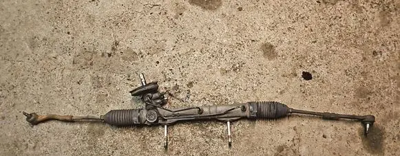 Peugeot Partner Steering rack E3010