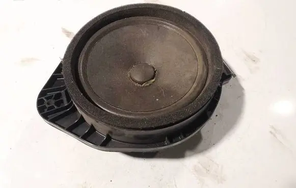 Hyundai Sonata Front door speaker 