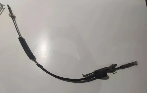 Mercedes-Benz A W168 Gear shift cable linkage A1683700140 22984