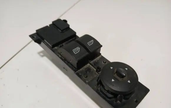 Ford Focus Electric window control switch 7M5T14529CA L8A1C 03168085