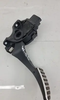 Volvo V60 Accelerator throttle pedal 31255478