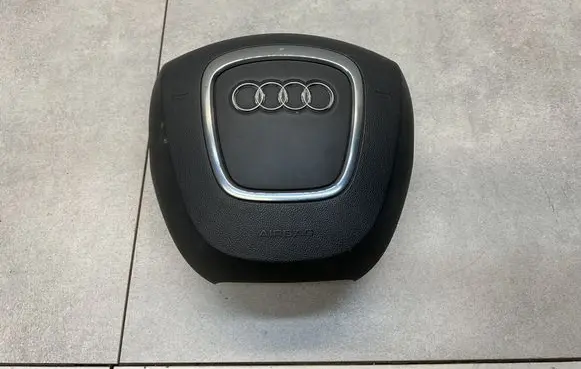 Audi A3 S3 8P Steering wheel airbag 8P7880201H