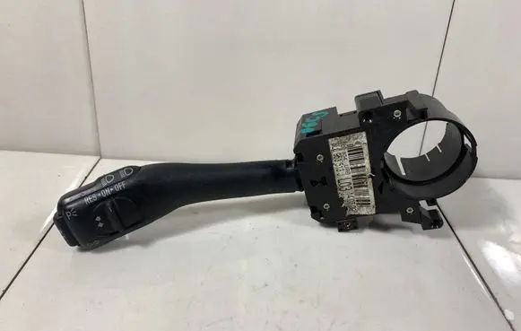Audi A6 S6 C5 4B Indicator stalk 8L0953513J