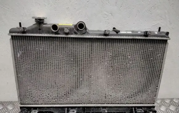 Subaru Legacy Coolant radiator 090807 PA66PA610GF35