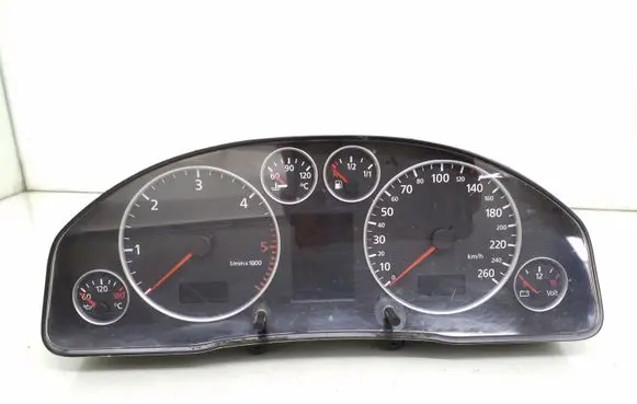 Audi A6 S6 C5 4B Speedometer (instrument cluster) 110080128