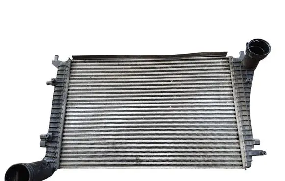 Volkswagen PASSAT B6 Intercooler radiator 1K0145803Q