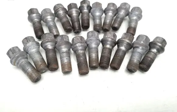 Mercedes-Benz E W211 Nuts/bolts 