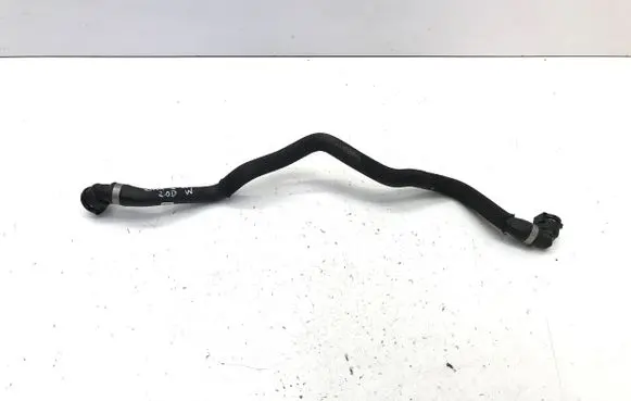 BMW 2 Active Tourer U06 Engine coolant pipe/hose 8832957