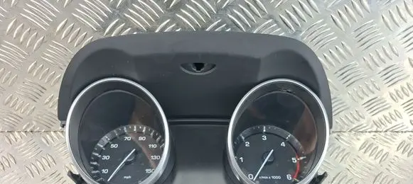Land Rover Evoque I Speedometer (instrument cluster) BJ3210849BF