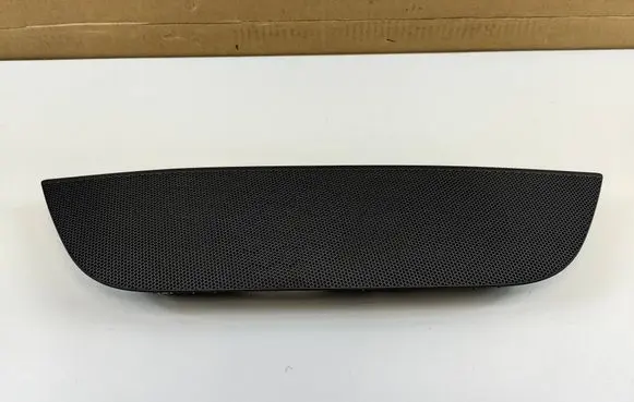 Audi Q3 8U Dash center speaker trim cover 8U1857735 8U1857367