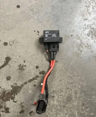 BMW X5 F15 Coolant fan relay 8794011 23132A20013045