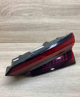 Audi A5 Tailgate rear/tail lights 8W6945094F