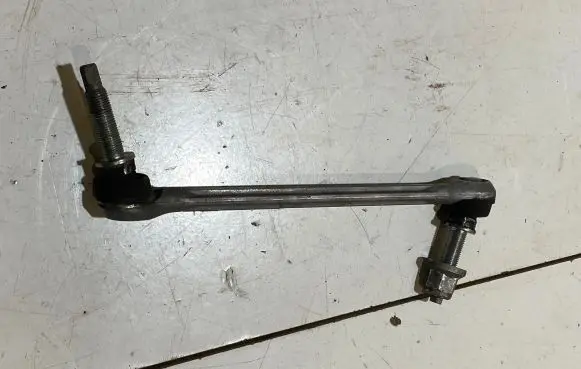 Ford Mustang VI Front anti-roll bar/stabilizer link FR3C5K483