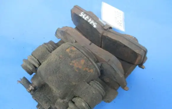 Chrysler Grand Voyager III Front brake caliper