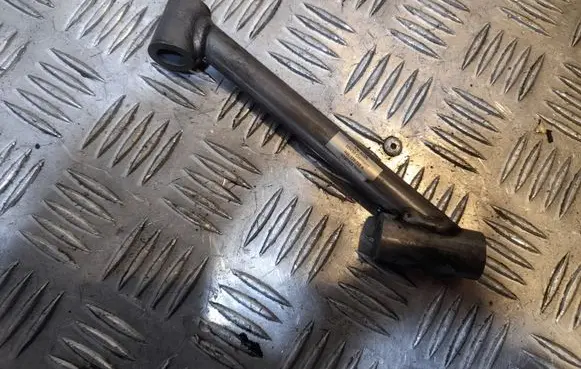 Volkswagen Jetta VI EGR valve cooler bracket 04L129723A