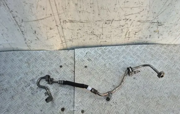 Power steering hose/pipe/line