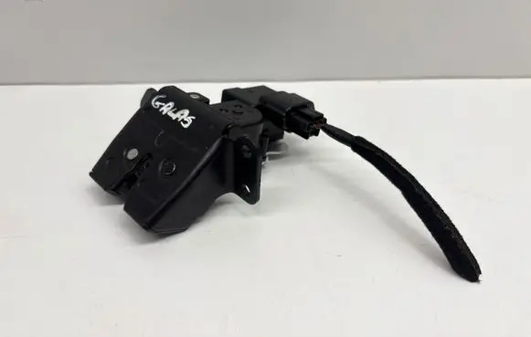 KIA Ceed Loading door lock 