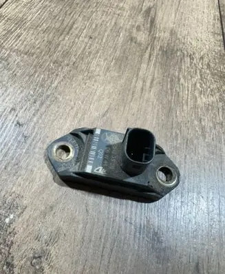 Mercedes-Benz CLS C219 Acceleration sensor 0045423518