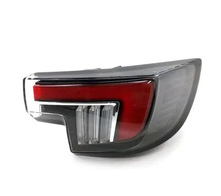 Opel Mokka B Rear/tail lights 9833721980