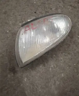 Hyundai Accent Front indicator light 92301223
