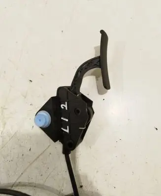 Peugeot 5008 Engine bonnet/hood lock release cable 