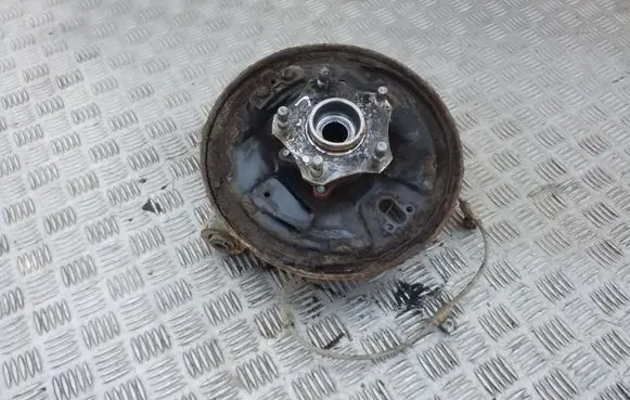 Suzuki Grand Vitara II Rear wheel hub