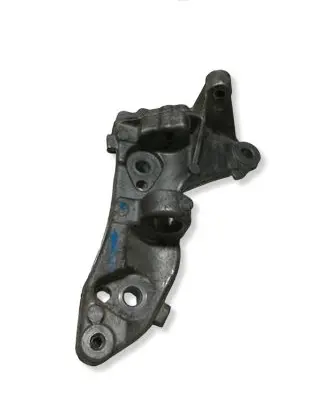 Ford Fiesta Generator/alternator bracket R8S3A