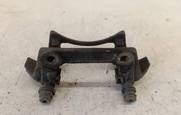 Mercedes-Benz A W169 Front Brake Caliper Pad/Carrier