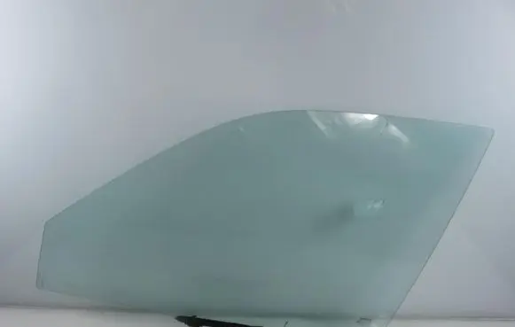 Honda CR-V Front door window glass four-door 