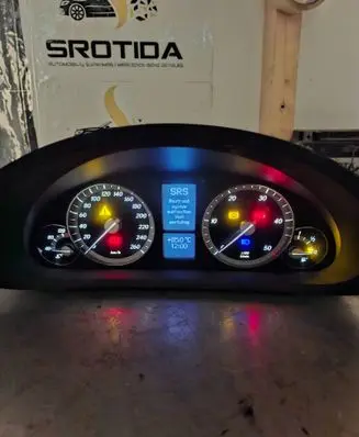 Mercedes-Benz C W203 Speedometer (instrument cluster) 2035404148