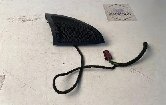 Mercedes-Benz A W176 Front door high frequency speaker A1767200211