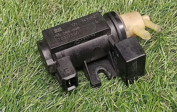 Opel Zafira C Turbo solenoid valve 55566898 700307300